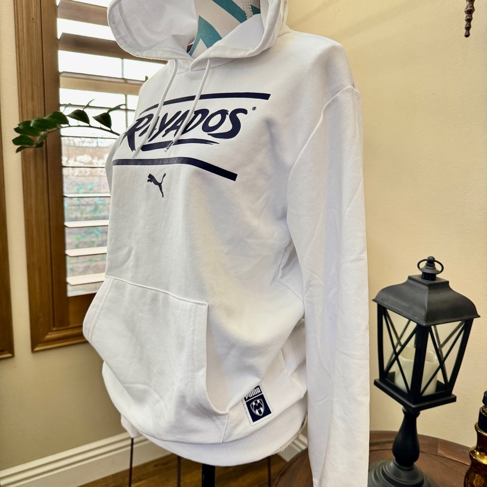 ✅NEW “Puma” White Rayados Hoodie Sweater